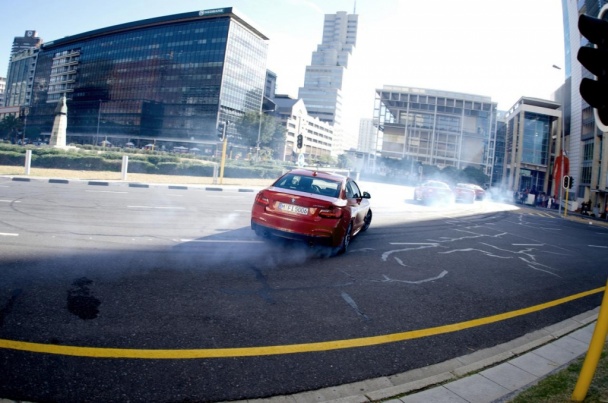 BMW M235i