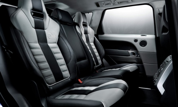 Range Rover Sport SVR