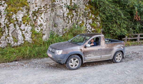 Dacia Duster в кузове «пикап»