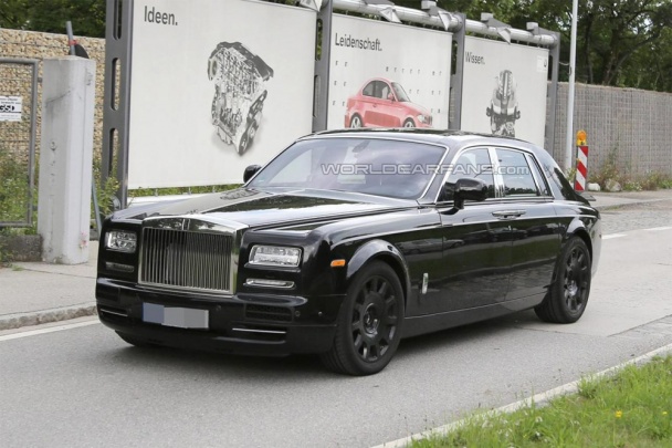 Rolls-Royce Phantom