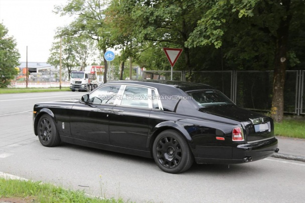 Rolls-Royce Phantom