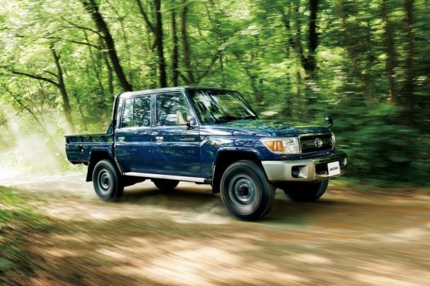 Toyota Land Cruiser 70