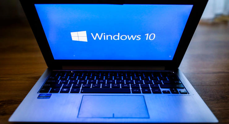 Користувач Windows 10 подав до суду на Microsoft, вимагаючи продовжити підтримку системи