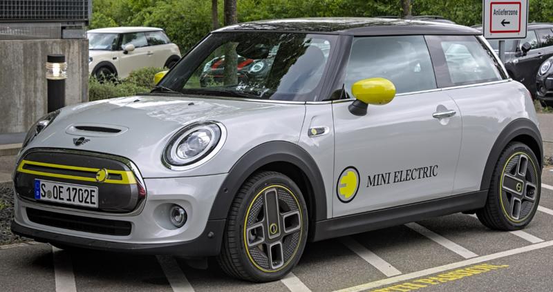 Mini Cooper E / Википедия