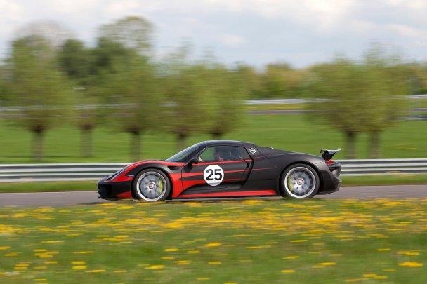 Porsche 918 Spyder _7