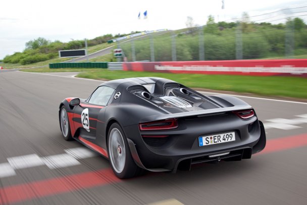 Porsche 918 Spyder _9