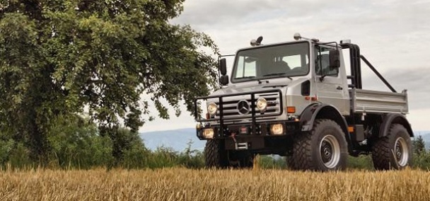 Mercedes-Benz Unimog