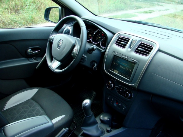 Renault Sandero Stepway _30