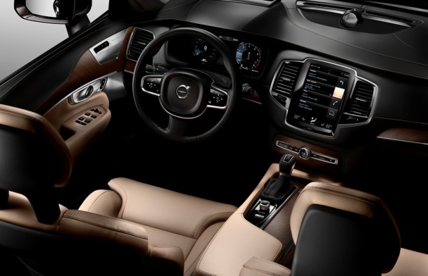 Volvo XC90 First Edition