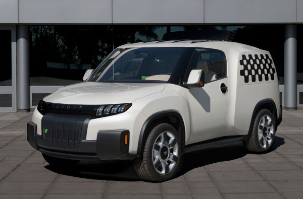 Toyota Urban Utility (U2)