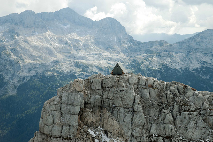 mountain-hut-house-1