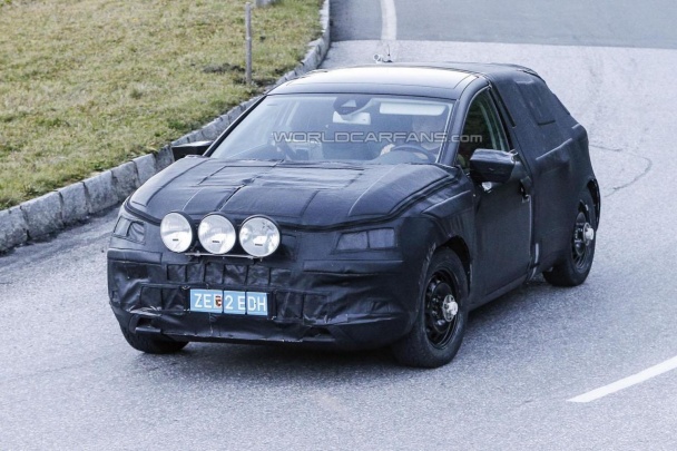 Seat кроссовер
