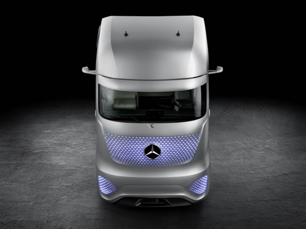 Mercedes-Benz Future Truck 2025