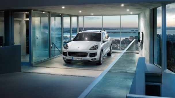 Porsche Cayenne S E-Hybrid
