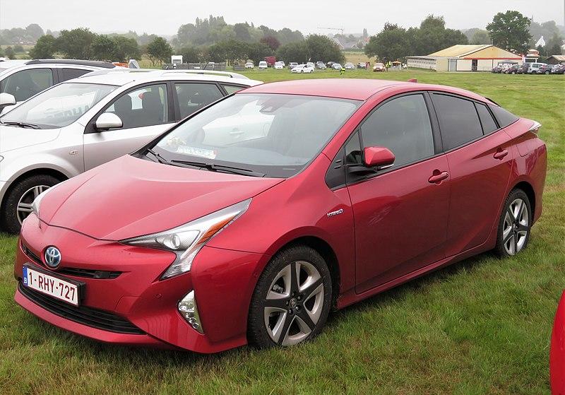 Toyota Prius / Википедия