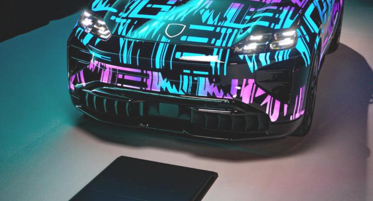 Porsche Cayenne Electric отримає революційну бездротову зарядку
