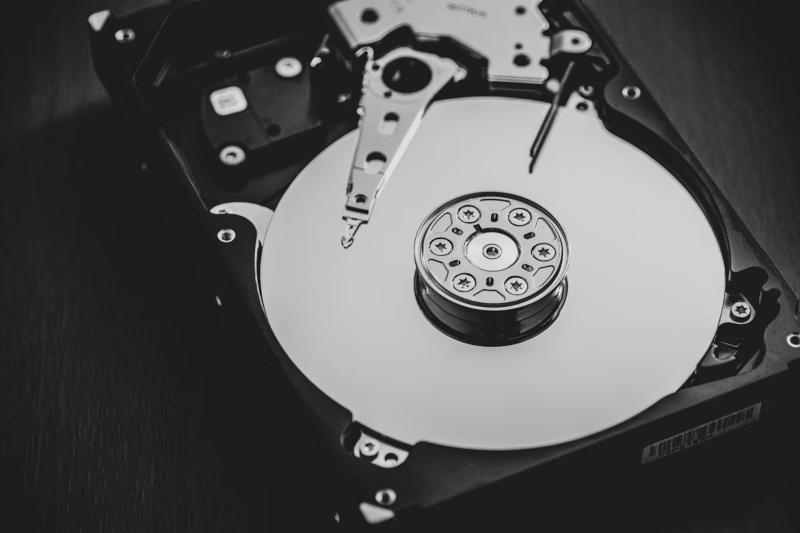 Жорсткі диски: Denny Müller / unsplash.com