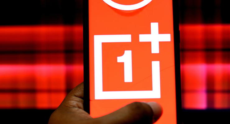 OnePlus розкрила специфікації флагмана 15: новинка кидає виклик iPhone