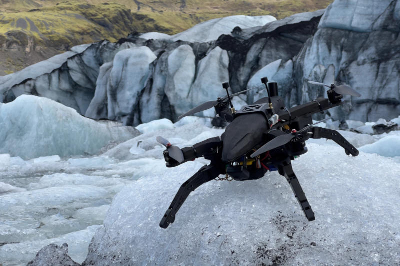 Летючий апарат Ice Dart: Universit&eacute; de Sherbrooke