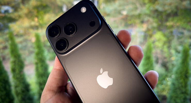 Apple готує редизайн для iPhone 20 Pro