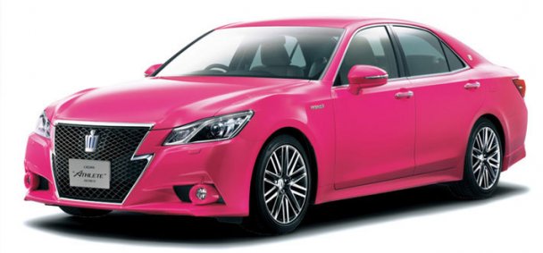Toyota Crown ReBorn Pink