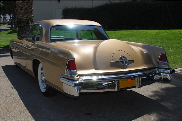 Lincoln Continental Mark II