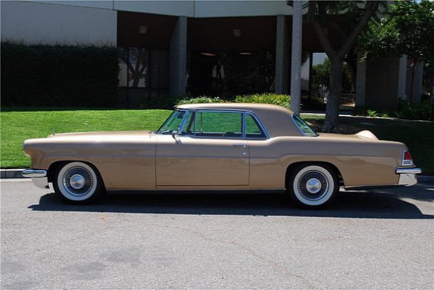 Lincoln Continental Mark II