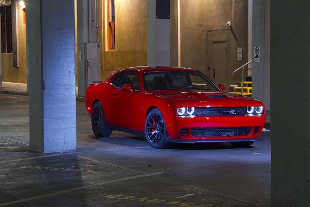 Challenger SRT Hellcat