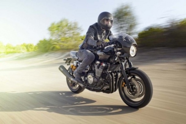 Yamaha XJR1300