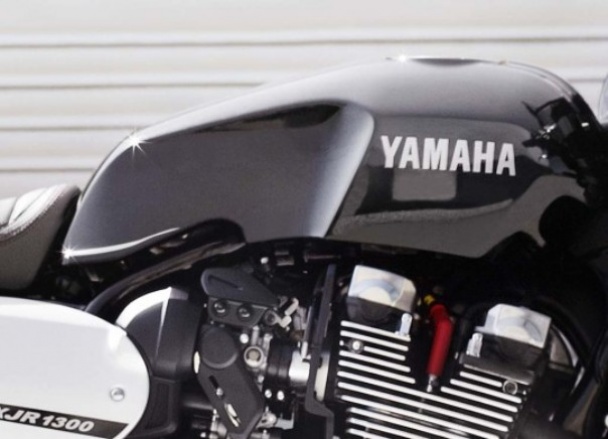 Yamaha XJR1300