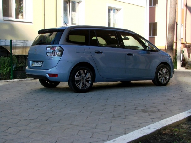 Citroen C4 Grand Picasso_6