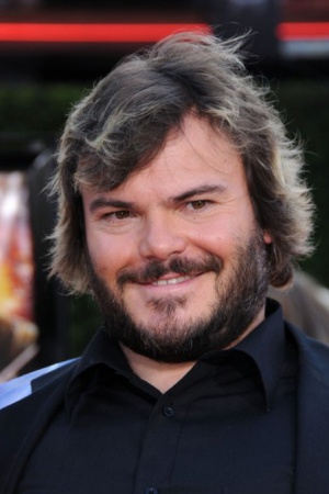 Джек Блэк (Jack Black). Несмотря на то, что Блэк редко выходит за рамки своего привычного амплуа и уникального таланта заставлять всех смеяться в таких фильмах как "Кунг-фу панда" и "Фанатик", актёр/музыкант/актёр озвучивания может говорить и на весьма серьёзные темы. Он воспитывался в еврейской семье, но заявил о том, что он атеист в самом начале своей карьеры в кино. Тем не менее, когда у него родилось два сына в 2006 и 2008 году, он решил растить их в еврейской вере и иногда даже посещает с ними синагогу.