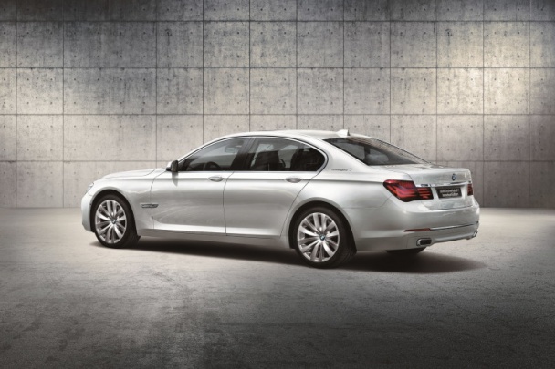 BMW Active Hybrid 7 Individual Edition