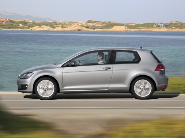 VolksWagen Golf - лидер продаж 