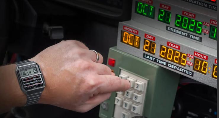 Casio випустила годинник до ювілею фільму "Назад у майбутнє"