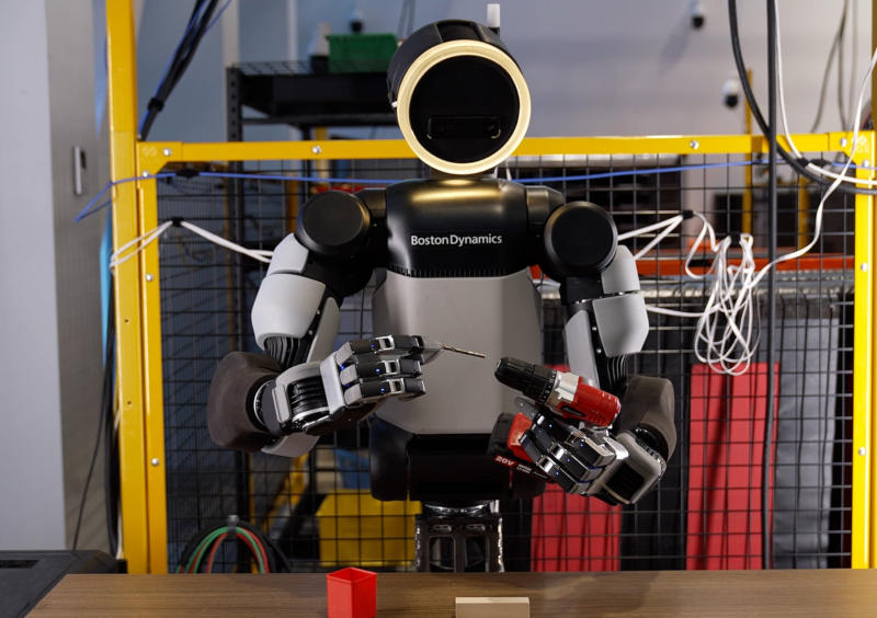 Робот Atlas: bostondynamics.com
