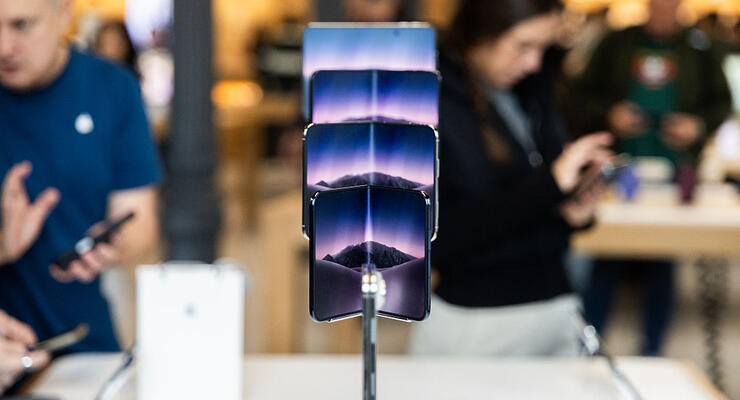 Apple готує значні зміни для третьої моделі складаного iPhone Duo