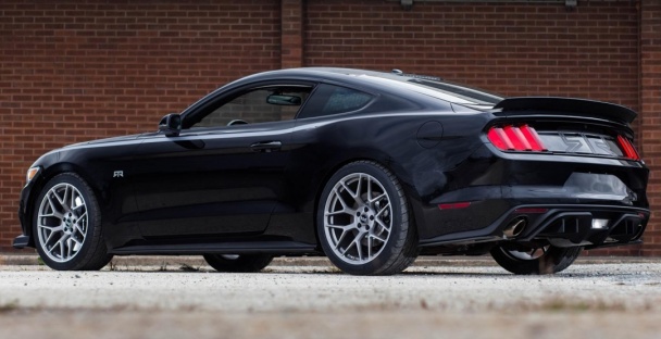 Ford Mustang RTR