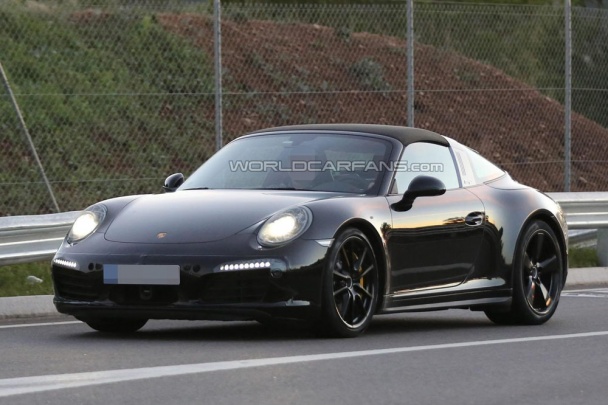 Porsche 911 Targa