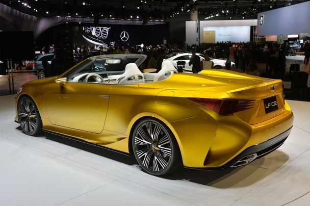 Lexus LF-C2