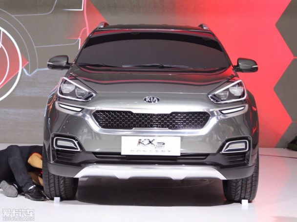 KIA KX3