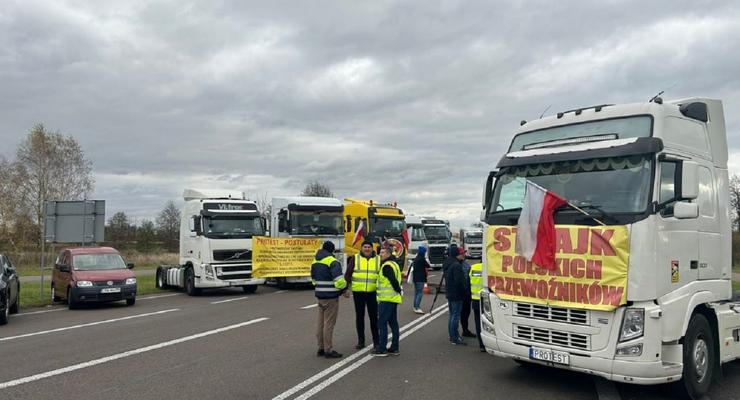 Українських водіїв можуть евакуювати із заблокованого кордону - Мінінфраструктури