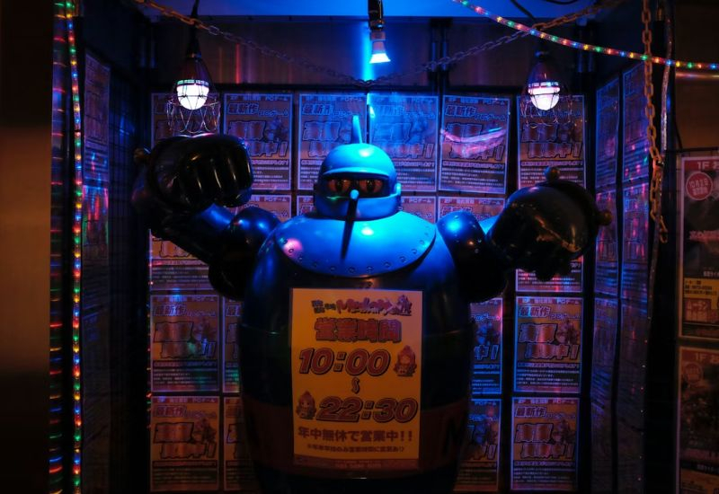 Ресторан і кафе: Unsplash, Hakan Nural