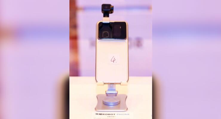 Honor показала Robot Phone з рухомою "роботокамерою" і стилем в дусі iPhone 17 Pro Max