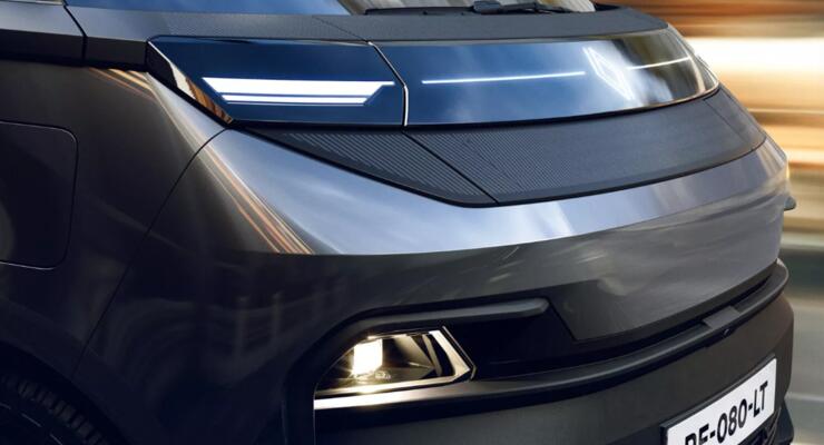 Renault випустила електричну версію популярного фургона