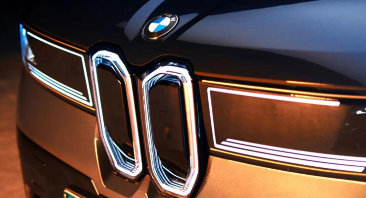 BMW повертає гібриди з бензогенератором: друге життя для X5 та 7 Series