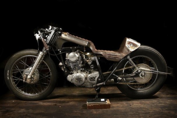 Yamaha SR250 Winning Loser