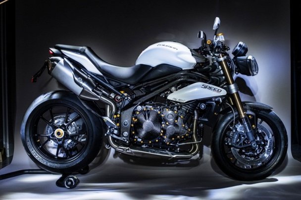 Triumph Speed Triple 1050 мотоцикл