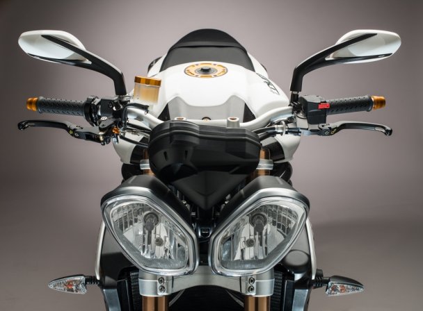 Triumph Speed Triple 1050 мотоцикл