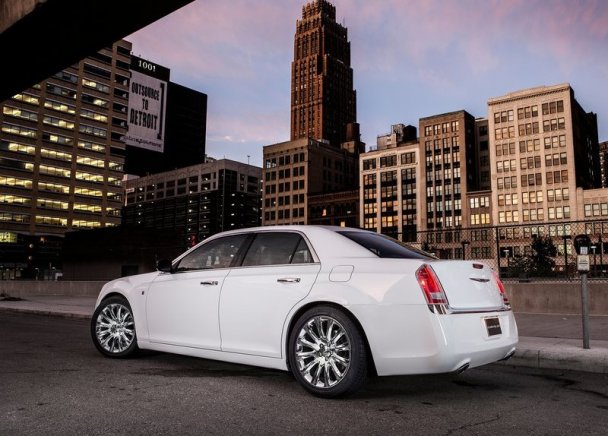 Chrysler 300 Motown Edition